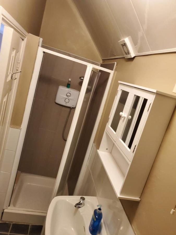 Bagenalstown Apt. 2 - Town Centre Apartment מראה חיצוני תמונה
